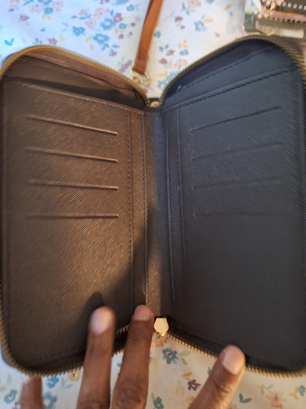 Women  Zip-Around Card Holder Wallet in Brown And Lil Brown Bag